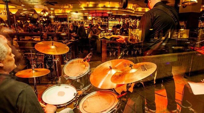 Partystimmung war bei der Reutlinger Live-Nacht angesagt. Partystimmung war bei der Reutlinger Live-Nacht angesagt.