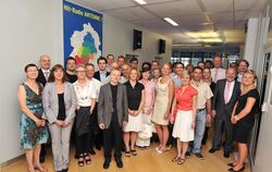 Die Wirtschaftsjunioren aus dem Bezirk Reutlingen-Tübingen-Zollernalb zu Besuch bei Hit-Radio Antenne 1. Zweiter von rechts Vald