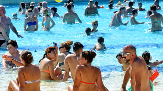 An schönen Sommertagen ist das Markwasen-Freibad ein Besuchermagnet. Das wäre es sicherlich auch jetzt, da die Sonne Reutlingen