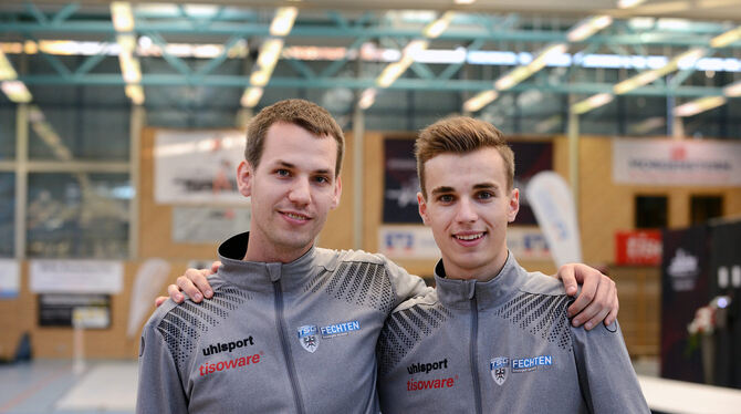 Top, die TSG-Fechter Bastian Lindenmann (links) und Dominik Geckeler  FOTO: PIETH