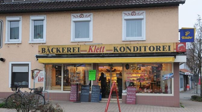 Die Traditionsbäckerei Klett schließt ihre Ladentüren. Im neuen Jahr übernimmt die Bäckerei Mayer. GEA-FOTO: MEYER Die Traditionsbäckerei Klett schließt ihre Ladentüren. Im neuen Jahr übernimmt die Bäckerei Mayer. GEA-FOTO: MEYER