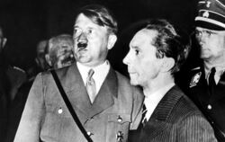 Wollten die Beweise für den Genozid an den Juden vernichten lassen: Adolf Hitler und Joseph Goebbels.Foto: dpa