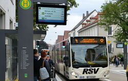 Gelegentlich mit Fehlern behaftet: die Displays an den Haltestellen.