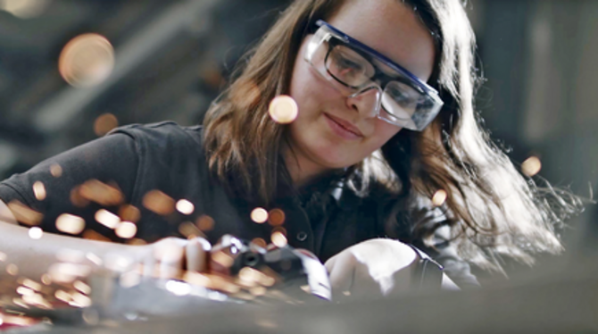 Cut Systems Pfronstetten - Svenja Grom