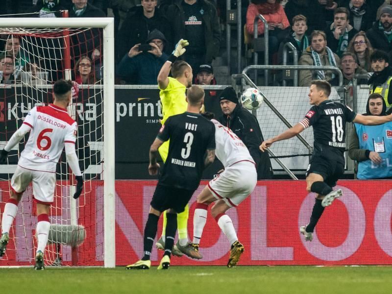 Wichtiger Sieg für Werder Bremen - Sorgen um Kevin Vogt ...