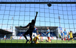 Holstein_Kiel_Armini_65517187