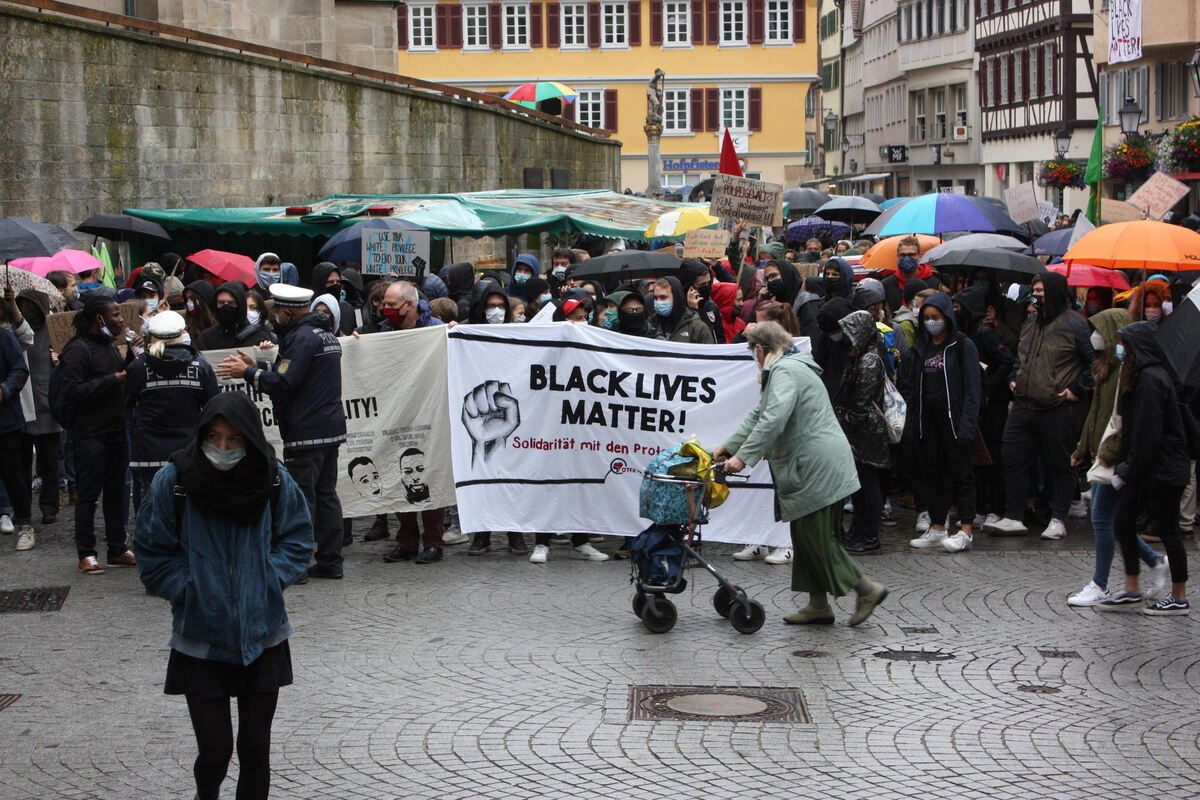 anti_rassismusdemo_tuebingen_juni2020_schmid_10