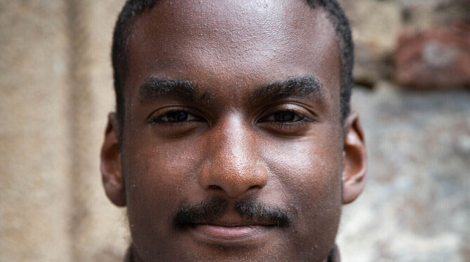 Noch nie etwas von der App gehört hat Tyrese Tekle. Er weiß nicht, was sie bewirken soll, würde sie aber runterladen, wenn es Si Noch nie etwas von der App gehört hat Tyrese Tekle. Er weiß nicht, was sie bewirken soll, würde sie aber runterladen, wenn es Si
