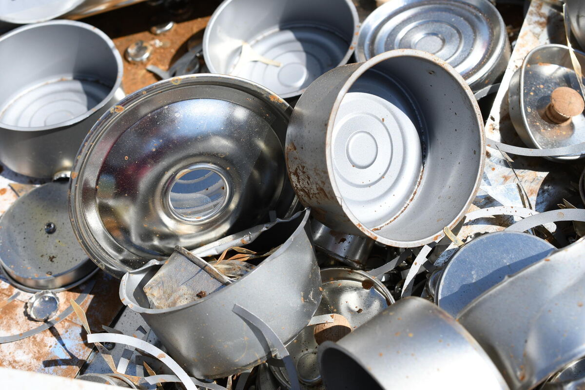 Das sollten mal Dosen werden, und nach dem Recycling werden sie es auch wieder. Das sollten mal Dosen werden, und nach dem Recycling werden sie es auch wieder.