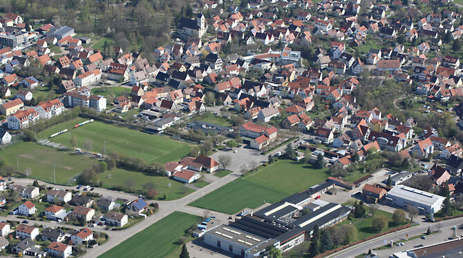 Das Hoeckle-Areal in Mössingen (im Bild unten in der Mitte zu sehen, die Halle rechts nahe der Karl-Jaggy-Straße ist mittlerweil Das Hoeckle-Areal in Mössingen (im Bild unten in der Mitte zu sehen, die Halle rechts nahe der Karl-Jaggy-Straße ist mittlerweil