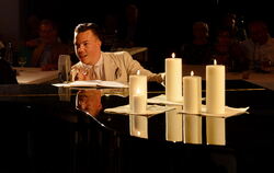 Der aus Pliezhausen stammende Pianist Sascha Kommer unterhielt die Zuhörerinnen und Zuhörer im Oertel+Spörer-Saal mit Swing, Rag