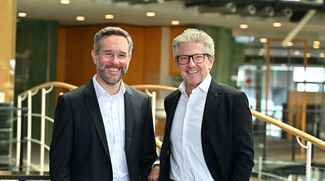 Hans-Hermann Schaber (rechts), Gründer und Mehrheitsaktionär der Datagroup SE in Pliezhausen, ist bisher auch deren Vorstandsvor Hans-Hermann Schaber (rechts), Gründer und Mehrheitsaktionär der Datagroup SE in Pliezhausen, ist bisher auch deren Vorstandsvor