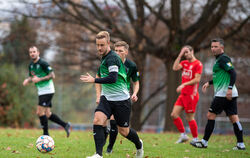 Zwei Mal erfolgreich für den TSV Sondelfingen: Dennis Zipperle.  FOTO: WALTHER/EIBNER 