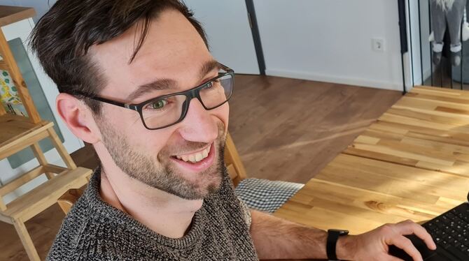 Die Dokumente finden sich im Internet, entziffern muss man die alten Schriftstücke aber immer noch selbst: Christian Glück brauc Die Dokumente finden sich im Internet, entziffern muss man die alten Schriftstücke aber immer noch selbst: Christian Glück brauc