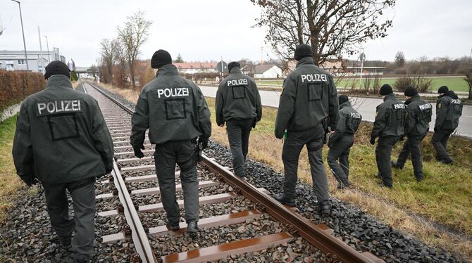 Suche nach vermisstem Mädchen