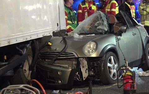 So liefen die Rettungsarbeiten beim tödlichen Unfall auf der B28 bei Metzingen