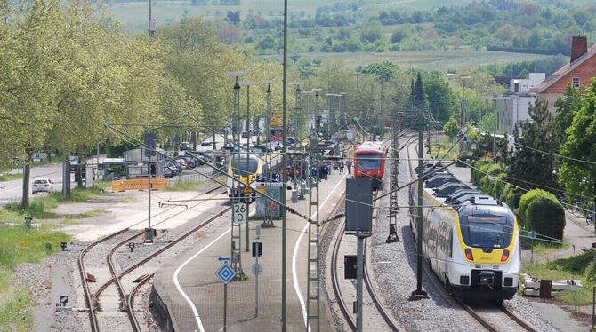 Tickets von Metzingen nach Tübingen verkauft nur der Verbund Naldo. FOTO: PFISTERER