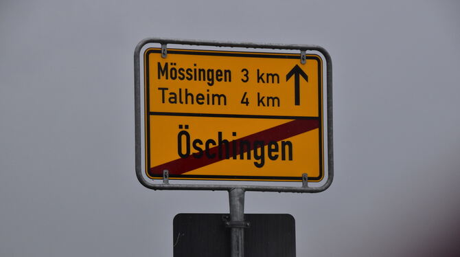 Mit der deutlichen Mehrheit von sieben gegen vier Stimmen hat sich der Ortschaftsrat gegen die von der Verwaltung vorgeschlagene Mit der deutlichen Mehrheit von sieben gegen vier Stimmen hat sich der Ortschaftsrat gegen die von der Verwaltung vorgeschlagene