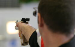 5 900 Waffen und Waffenteile sind in Reutlingen registriert: Wer Genehmigungspflichtiges nutzen will, muss sein Interesse plausi