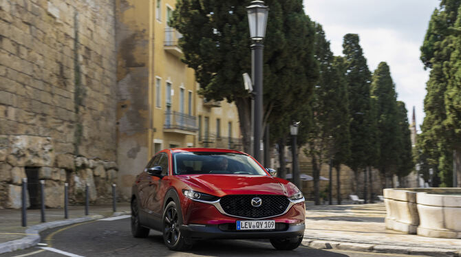 Das für Mazda typische, progressive Gesicht prägt auch den formschönen CX-30. FOTOS: PR Das für Mazda typische, progressive Gesicht prägt auch den formschönen CX-30. FOTOS: PR