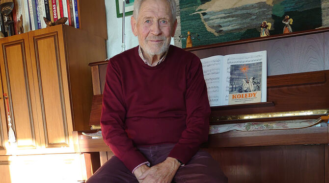 Eberhard Zacher engagiert sich in Buttenhausen und Grafeneck. FOTO: WURSTER Eberhard Zacher engagiert sich in Buttenhausen und Grafeneck. FOTO: WURSTER