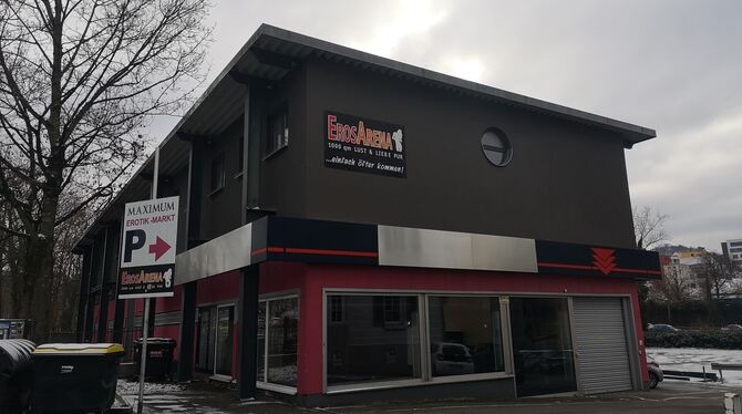 Eros-Arena Reutlingen Im Obergeschoss der seit 20. Dezember geschlossenen Eros-Arena können bis zu 70 Geflüchtete unterkommen. Falls der Bedarf weiter