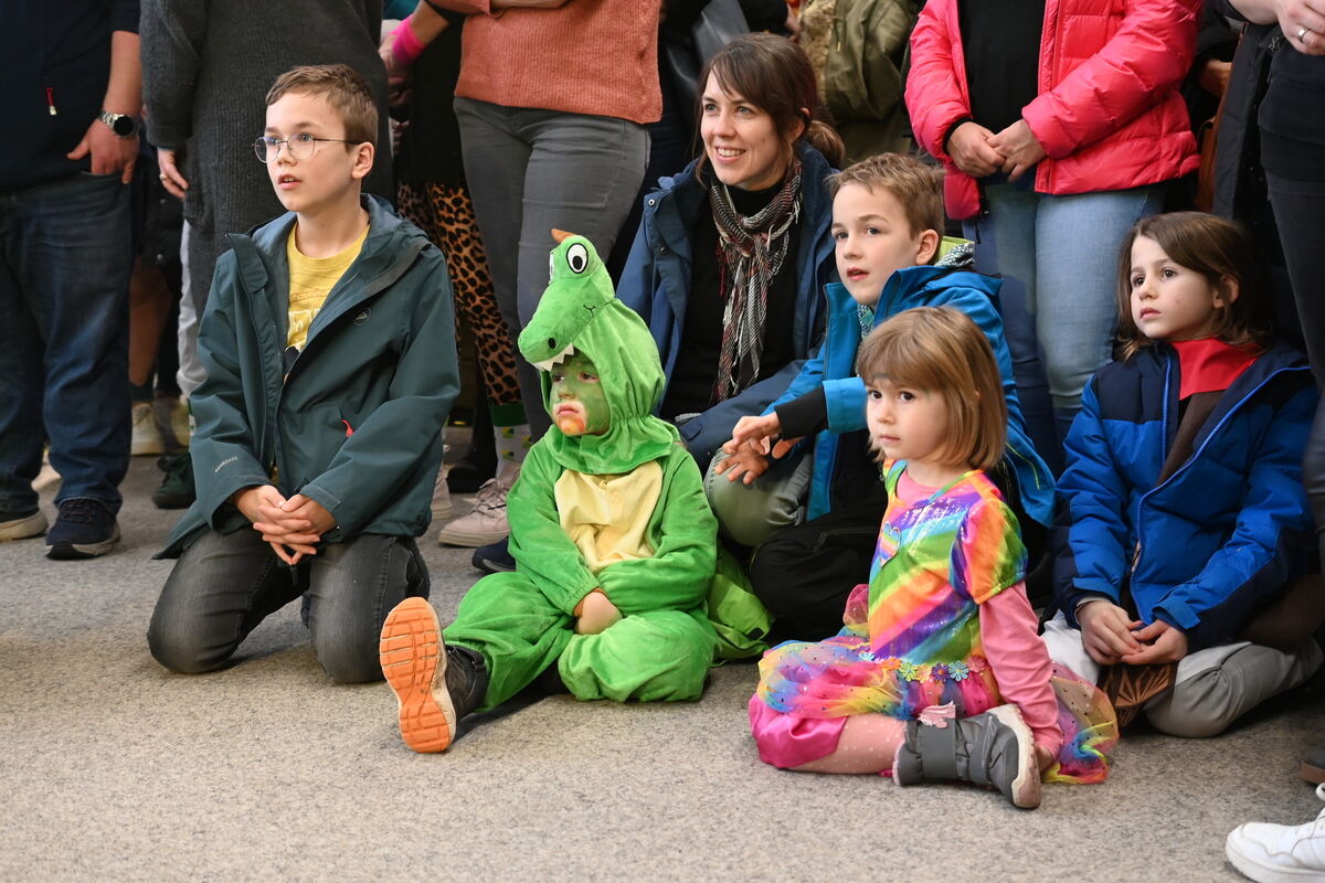 Sturm auf das Reutlinger Landratsamt. Sturm auf das Reutlinger Landratsamt.