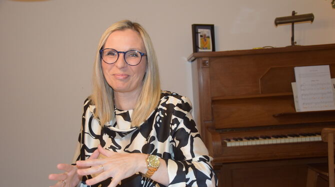Anette Buess, 45.