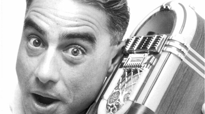 Daddes Gaiser, Todestag, Reutlingen Mit diesem Foto machte Daddes Gaiser ab den 1990er-Jahren Werbung für seine Oldie-Show im Radio.
