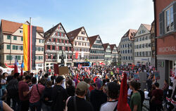 Großen Zulauf hatte die Kundgebung zum Tag der Arbeit in Tübingen.