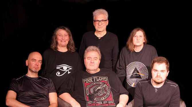 Szene Aktuell Joe Vox stellt sein neues Tribute-Programm Epic im Pappelgarten vor.