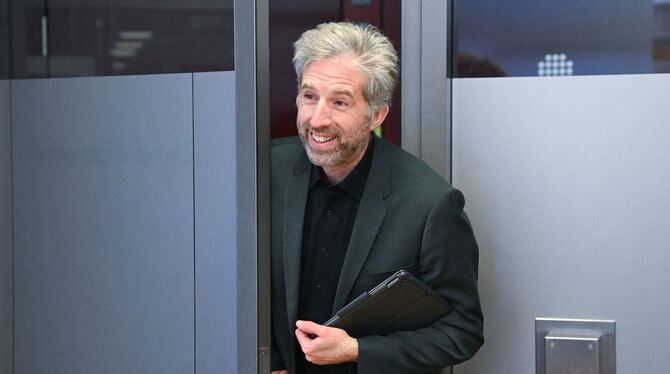Pressekonferenz Tübingens Oberbürgermeister Palmer