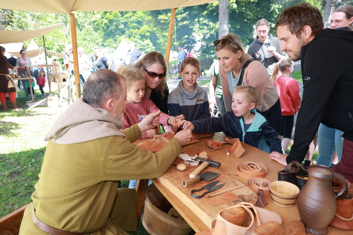 Mittelaltermarkt Pfu_Schloesslespark_2024__22