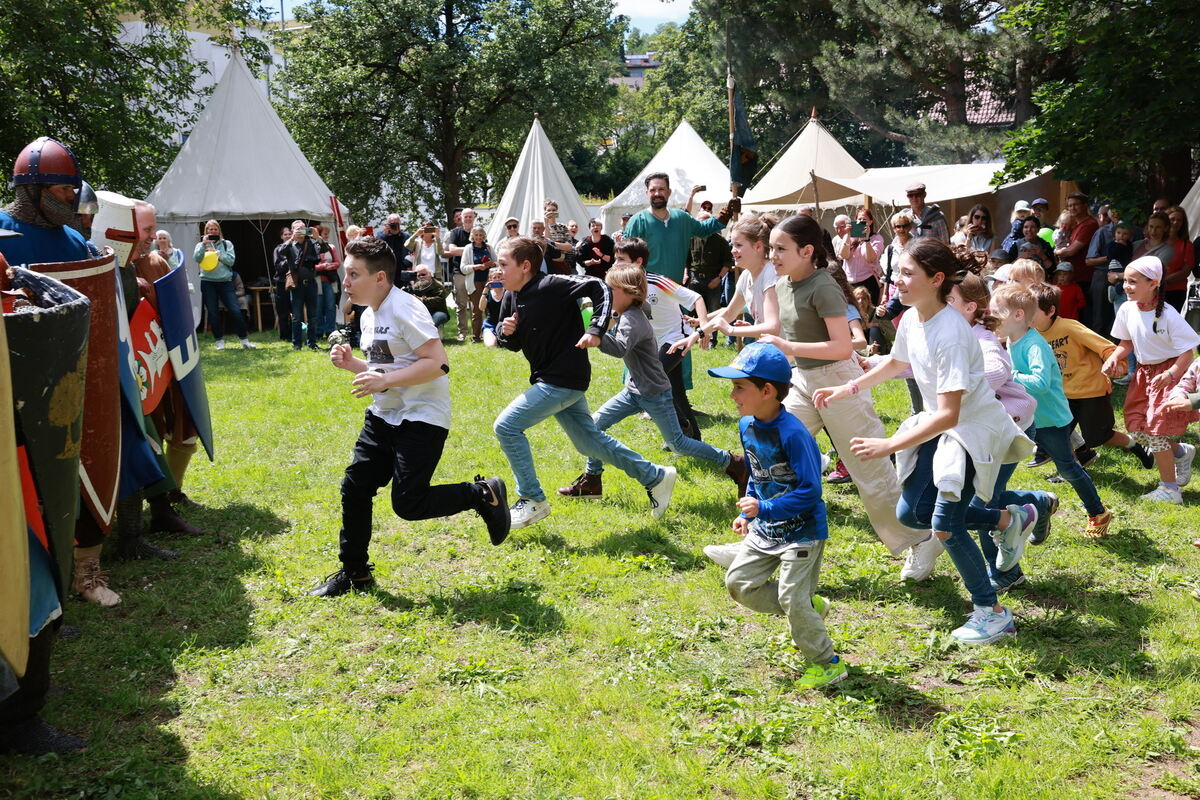 Mittelaltermarkt Pfu_Schloesslespark_2024__08