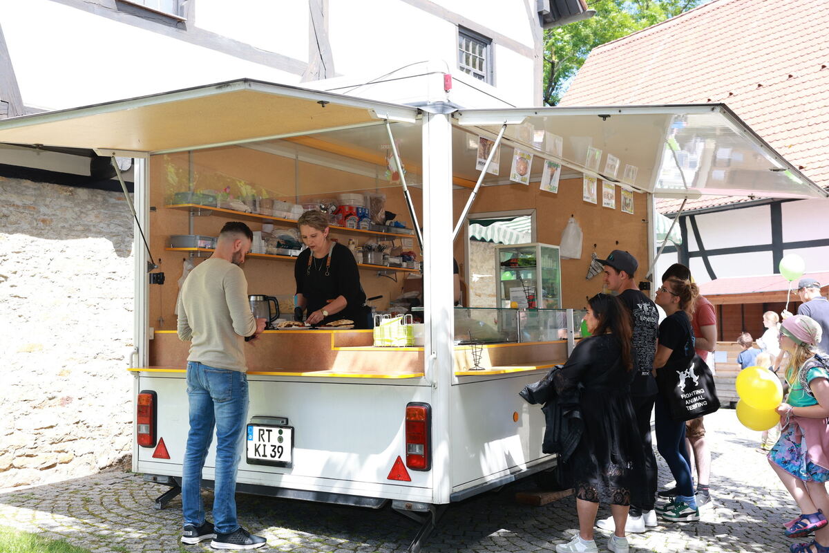 Mittelaltermarkt Pfu_Schloesslespark_2024__27