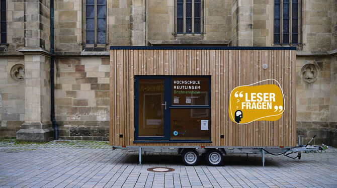 Leerstand an prominenter Stelle in der Reutlinger Altstadt: das Tiny House des »Wilhelm Hub« vor der Marienkirche.