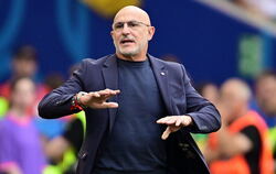Der Macher hinter der Elf von Final-Teilnehmer Spanien: Trainer Luis de la Fuente.  FOTO: GROOTHUIS/WITTERS
