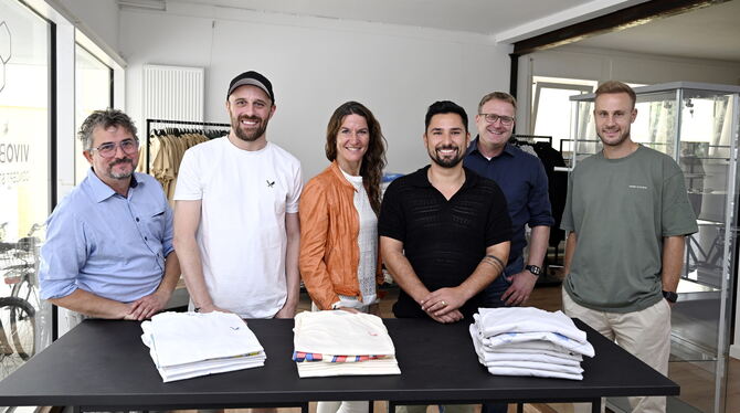 Sie bündeln für den neuen Pop-up-Store in der Reutlinger Rathausstraße ihre Kräfte (von links): Christian Wittel, Stefan Klein,