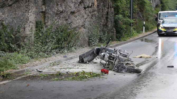 Auf der Sirchinger Steige (Bild) und der Seeburger Steige bei Bad Urach kommt es immer wieder zu schweren Motorrad-Unfällen.  FO