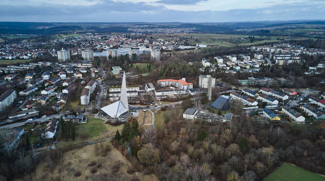 Orschel-Hagen-Süd; Baugebiet; Reutlingen Die Zufahrt zum Baugebiet Orschel-Hagen-Süd soll nun von links über einen bisherigen Feldweg entlang des Dietenbachs möglich wer