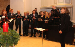 Der Sängerbund Lichtenstein begeistert die Zuhörer beim traditionellen Adventskonzert in der Johanneskirche.