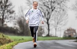 Klemens Wittig aus Dortmund läuft mit 87 Jahren noch Marathons. 