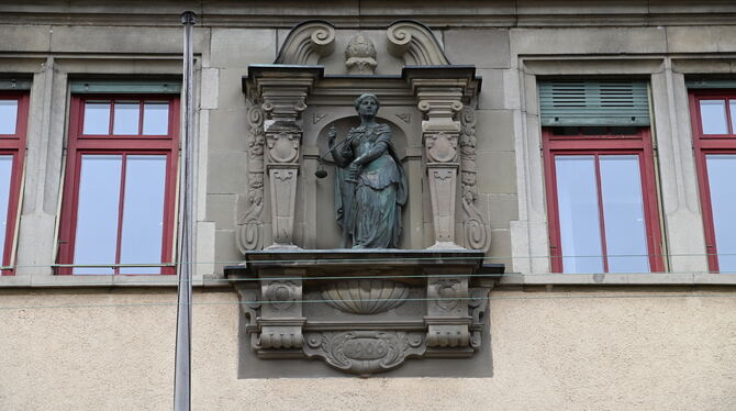 Justitia am Amtsgericht Reutlingen.
