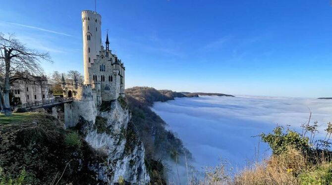 Eines der beliebtesten Touristenziele im Landkreis Reutlingen: das romantische Schloss Lichtenstein.