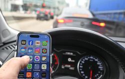 Handy am Steuer