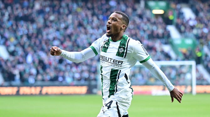 Mann des Spieltages: Mönchengladbachs Goalgetter Alassane Plea.  FOTO: GROOTHUIS/WITTERS