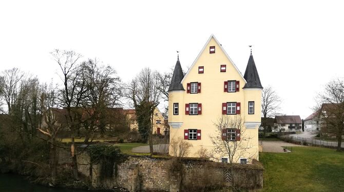 Das Schloss Zwiefaltendorf.  FOTO: WEIBLE