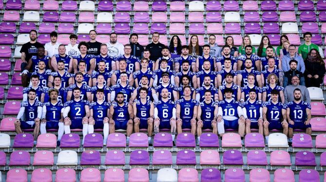 Das Eeagles-Team der Regionalliga-Saison 2025, erste Reihe (unten) von links: Leander Winter, Nelson Stegmaier, Carl Sigloch, Ja Das Eeagles-Team der Regionalliga-Saison 2025, erste Reihe (unten) von links: Leander Winter, Nelson Stegmaier, Carl Sigloch, Ja