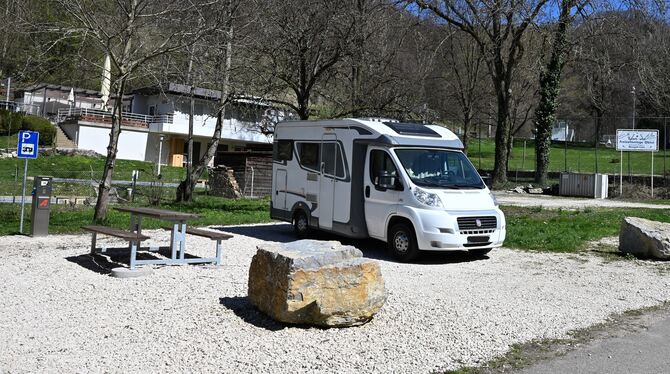 Wohnmobilstellplätze Demnächst kostet eine Übernachtung auf den Eninger Wohnmobilstellplätzen am Freibad und am Schützenhaus fünf Euro pro Nacht.