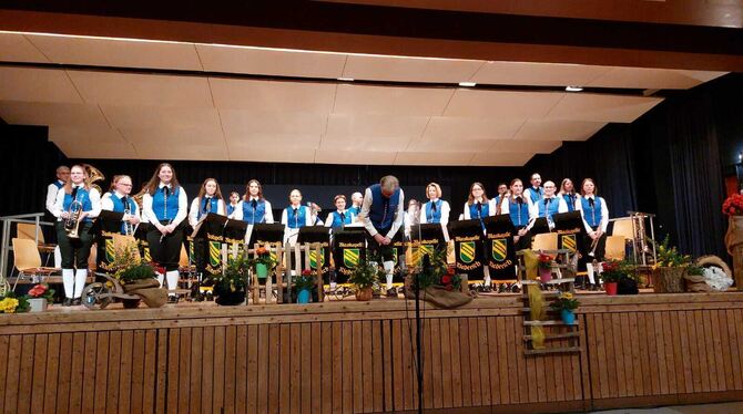 Das Frühjahrskonzert des Musikvereins Riederich kam bestens an. FOTO: VEREIN Das Frühjahrskonzert des Musikvereins Riederich kam bestens an. FOTO: VEREIN
